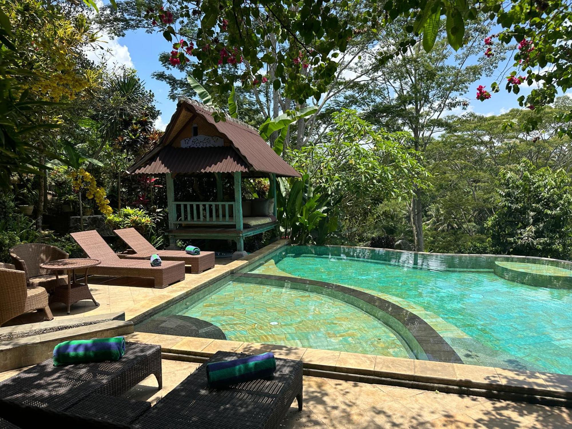 Tirta Asri Ubud Villa Exterior foto